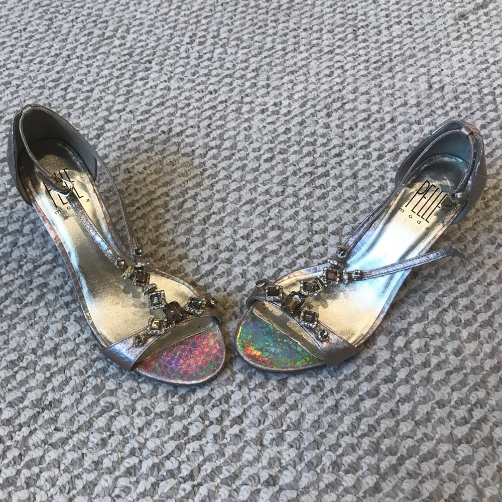 Pelle Moda Italian iridescent strappy high heels
